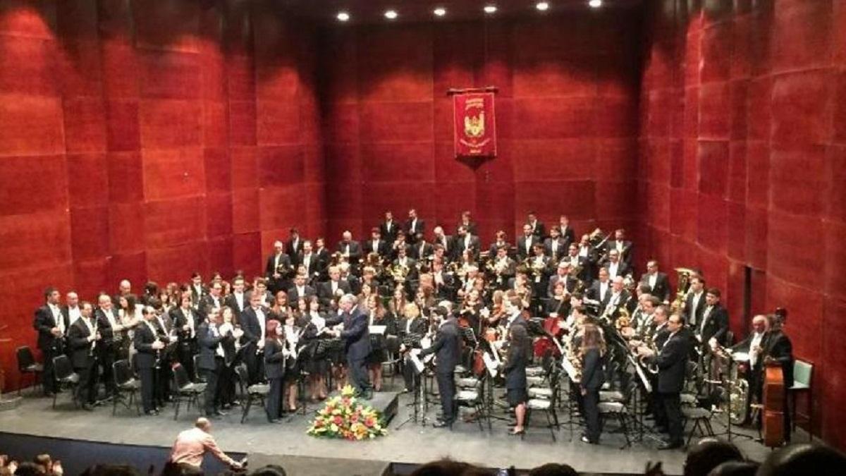 La Primitiva Setabense, durante un concierto, en una imagen de archivo.