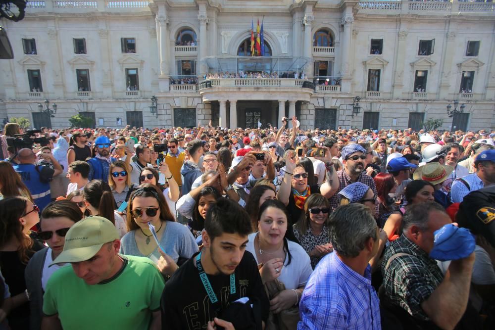 Búscate en la mascletà del 18 de marzo