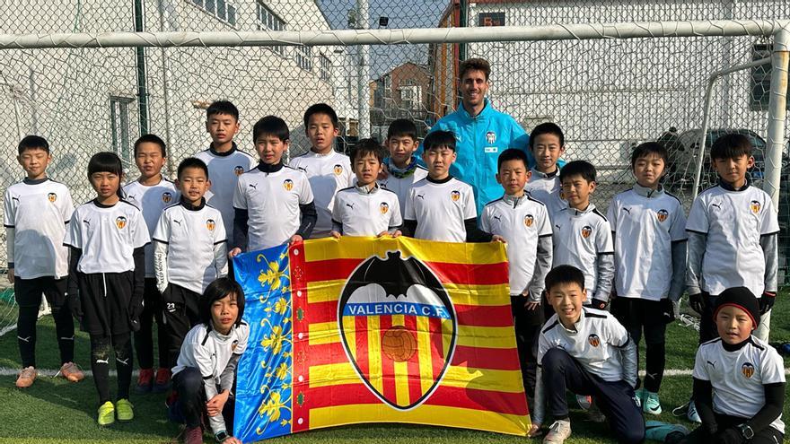 El Valencia reabre su cantera en China