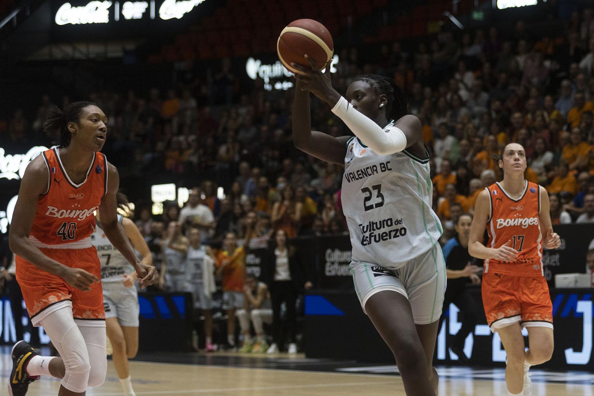 Partido Valencia Basket- Tango Bourges