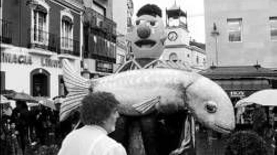 El Carnaval de Mérida llega a su fin con el agua de protagonista