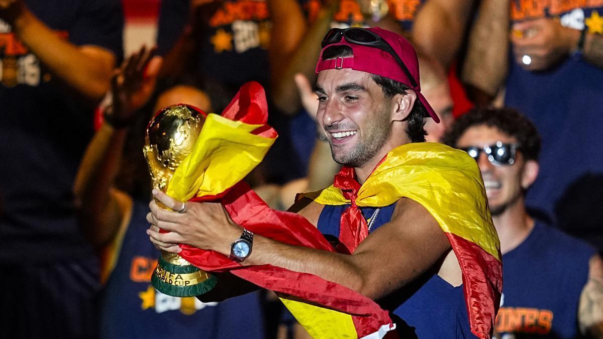 Photo: elperiodico.com Ferran Torres Misses Barcelona Return as PSG Transfer Nears Completion