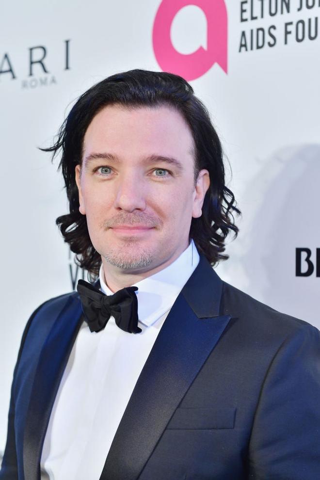 Jc Chasez en la fiesta de Elton John en los Oscar