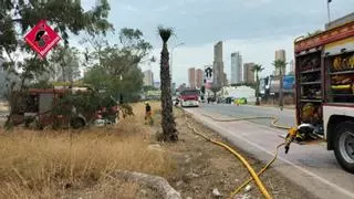 Un incendio en una conocida discoteca abandonada de Benidorm deja dos okupas heridos y cuatro desalojados