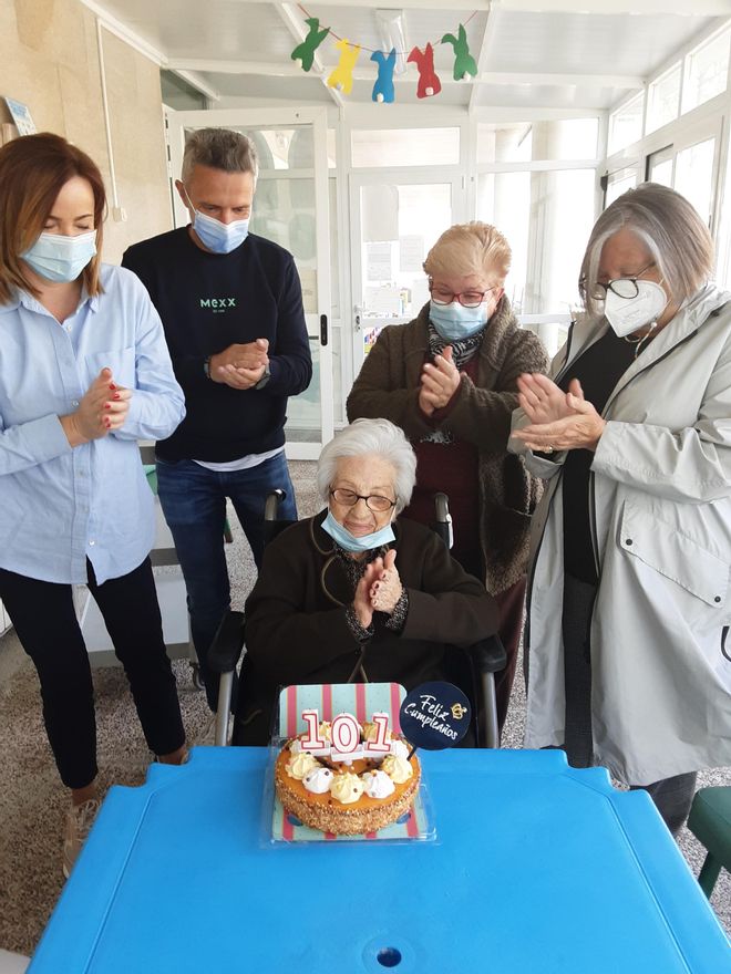 La tarta de cumpleaños de la centenaria.