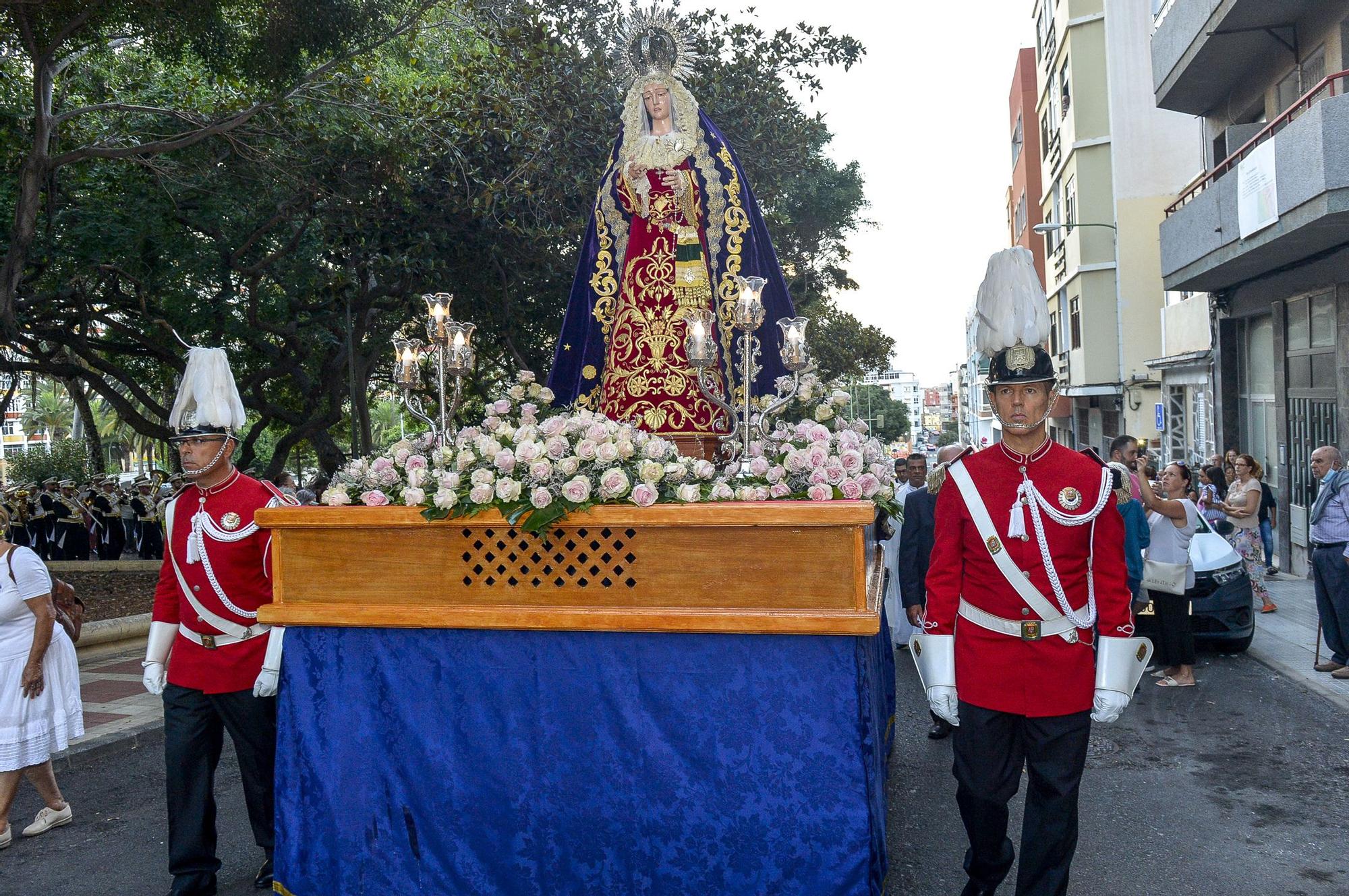 Misa y procesión de Los Dolores de Schamann