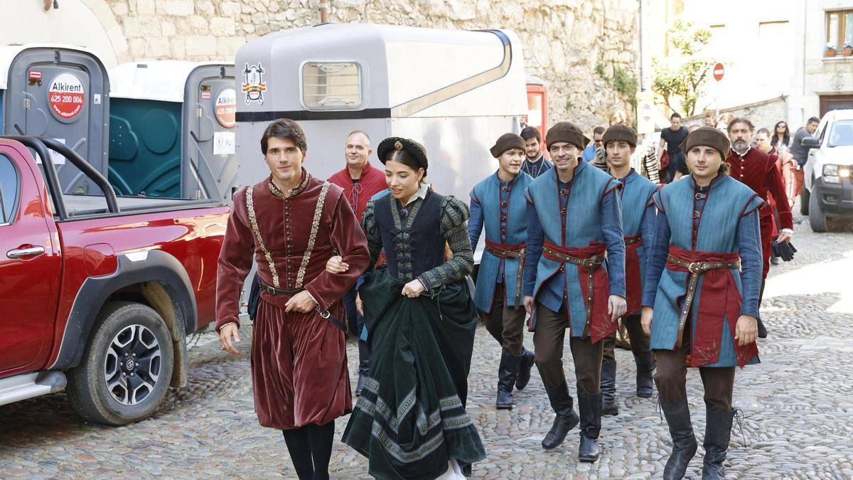 Les imatges d'un nova jornada del rodatge d''Enredados' a Girona