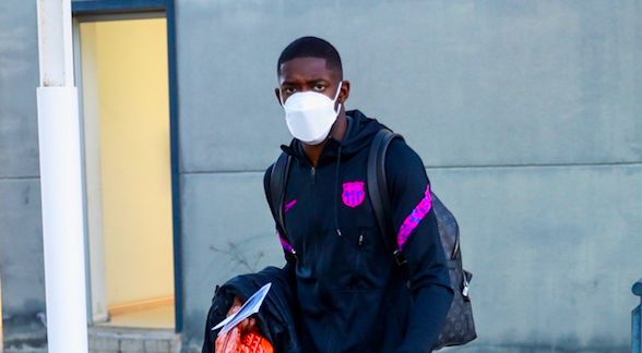 Dembélé, en el aeropuerto de Barcelona, antes de coger el vuelo a Múnich.