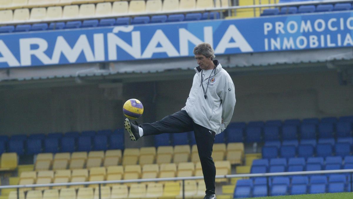 El chileno Pellegrini es el técnico que ha dirigido en más ocasiones en Primera al Submarino