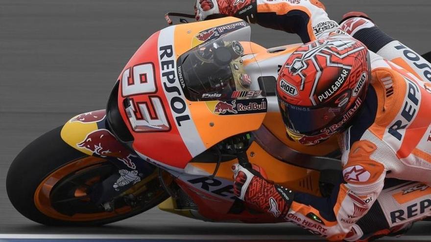 Márquez arrasa con una &#039;pole&#039; de ensueño en Argentina