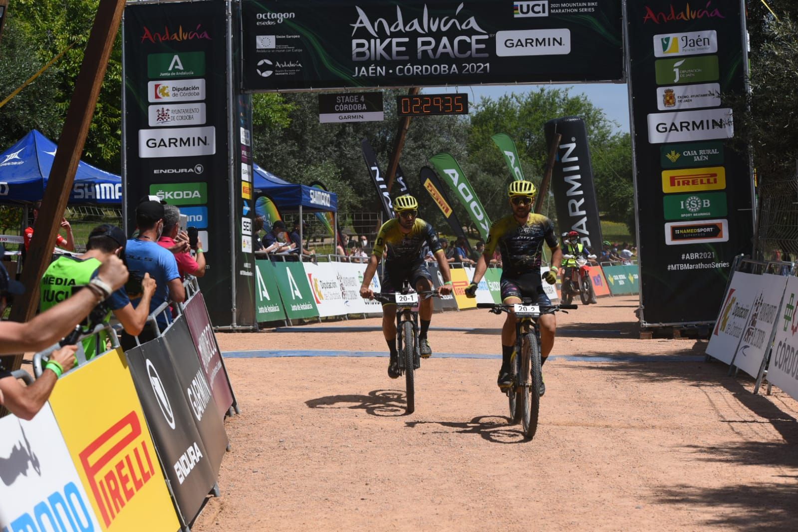 La Andalucía Bike Race entra en su fase cordobesa