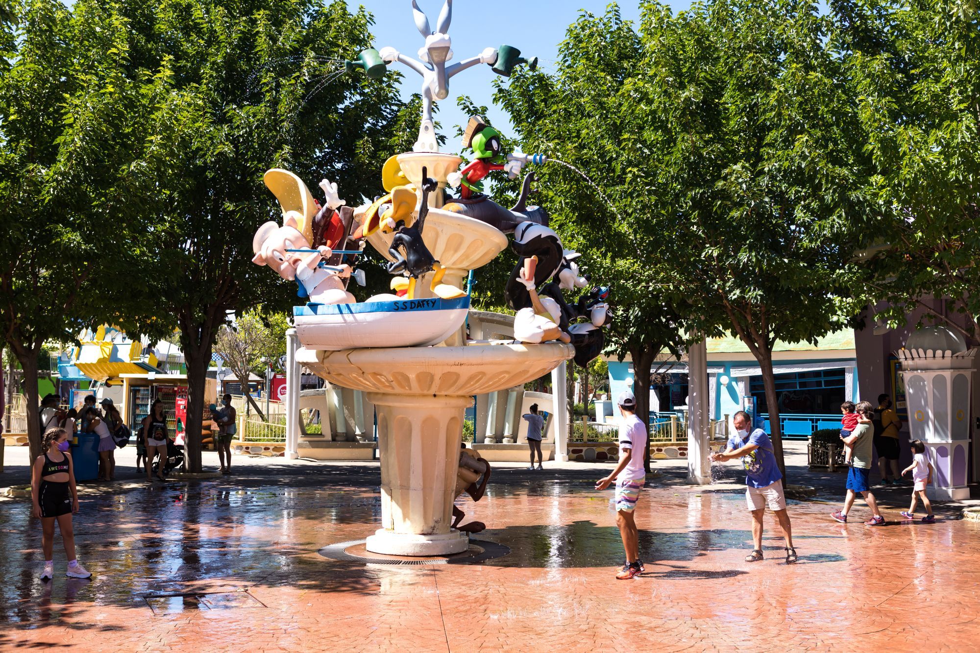 Diviértete en la Warner con los Looney Tunes