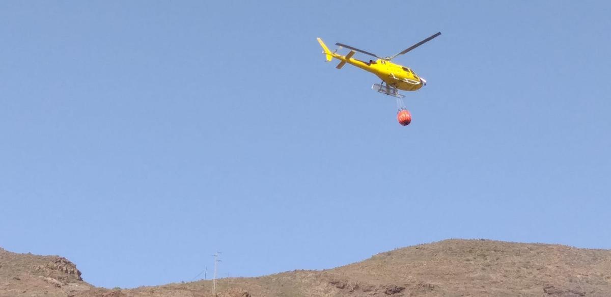 Incendio forestal en Fataga Incendio forestal en Fataga