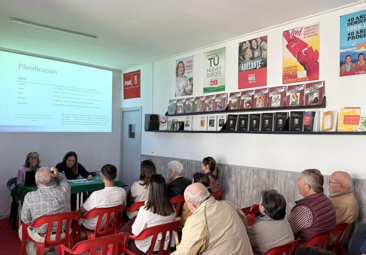 Acto de presentación de la asociación.