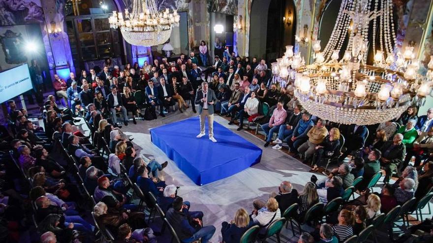 Clavijo enarbola el proyecto de CC frente a un Gobierno sumiso a Madrid que descuida a las familias canarias