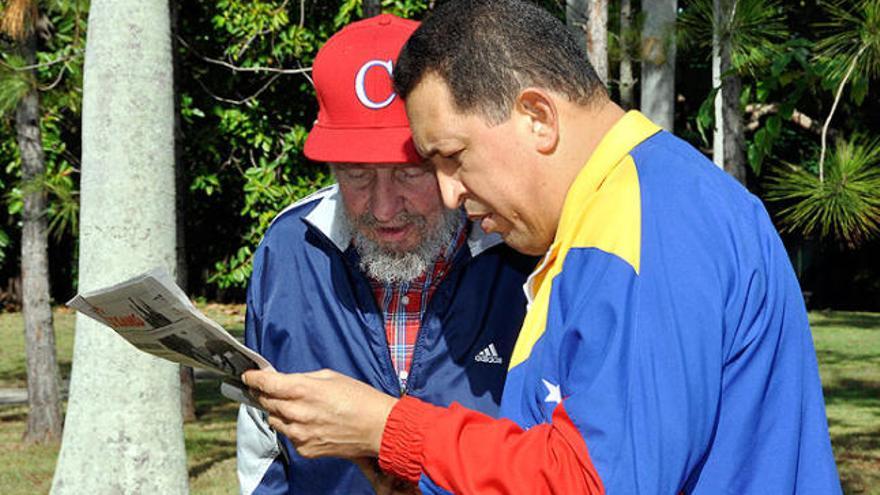 Difonen imatges de Chávez i Fidel Castro