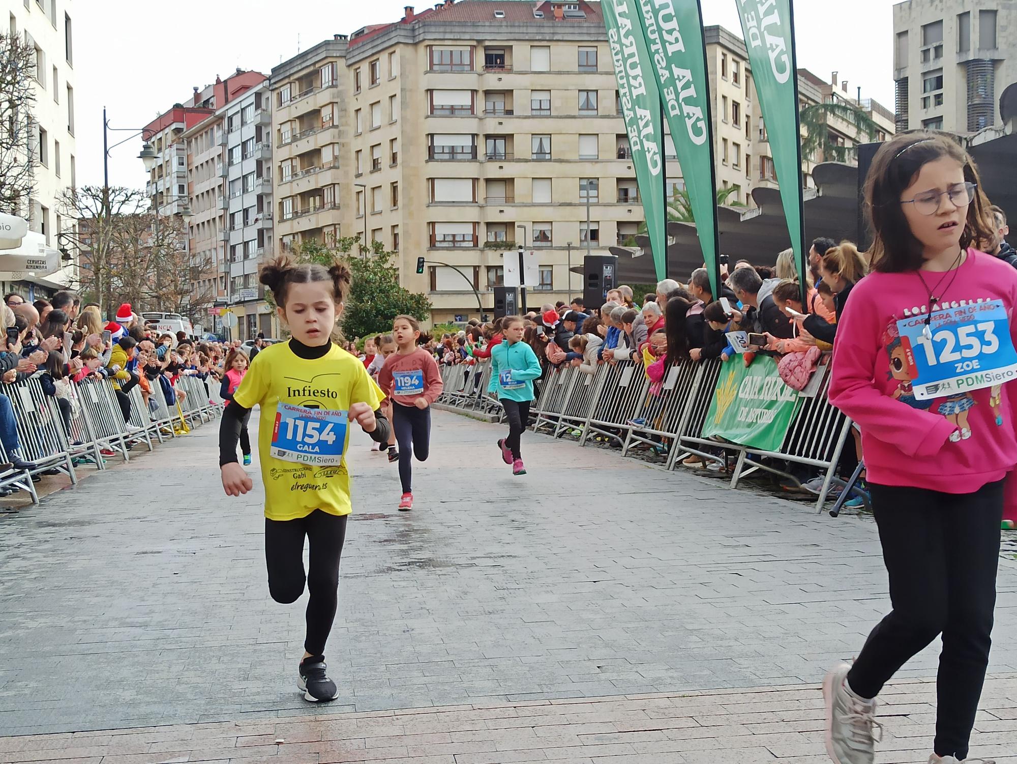 Casi 1.500 participantes disputan la carrera de Fin de Año de Pola de Siero