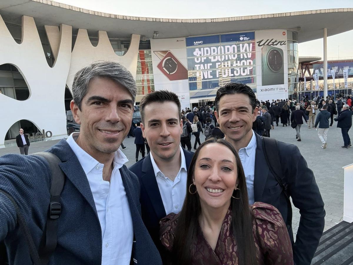 De izquierda a derecha, Rafael Campillo Lorenzo, Álvaro Hernández Martín, Ramón Escorial Piñero y Elvira Carrero Vivas.