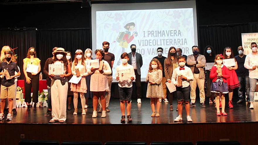 Os premiados no auditorio Lois Tobío de Gondomar.   | // IEM