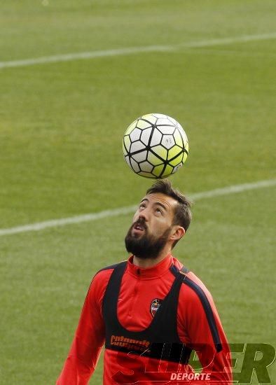 Entrenamiento del Levante UD