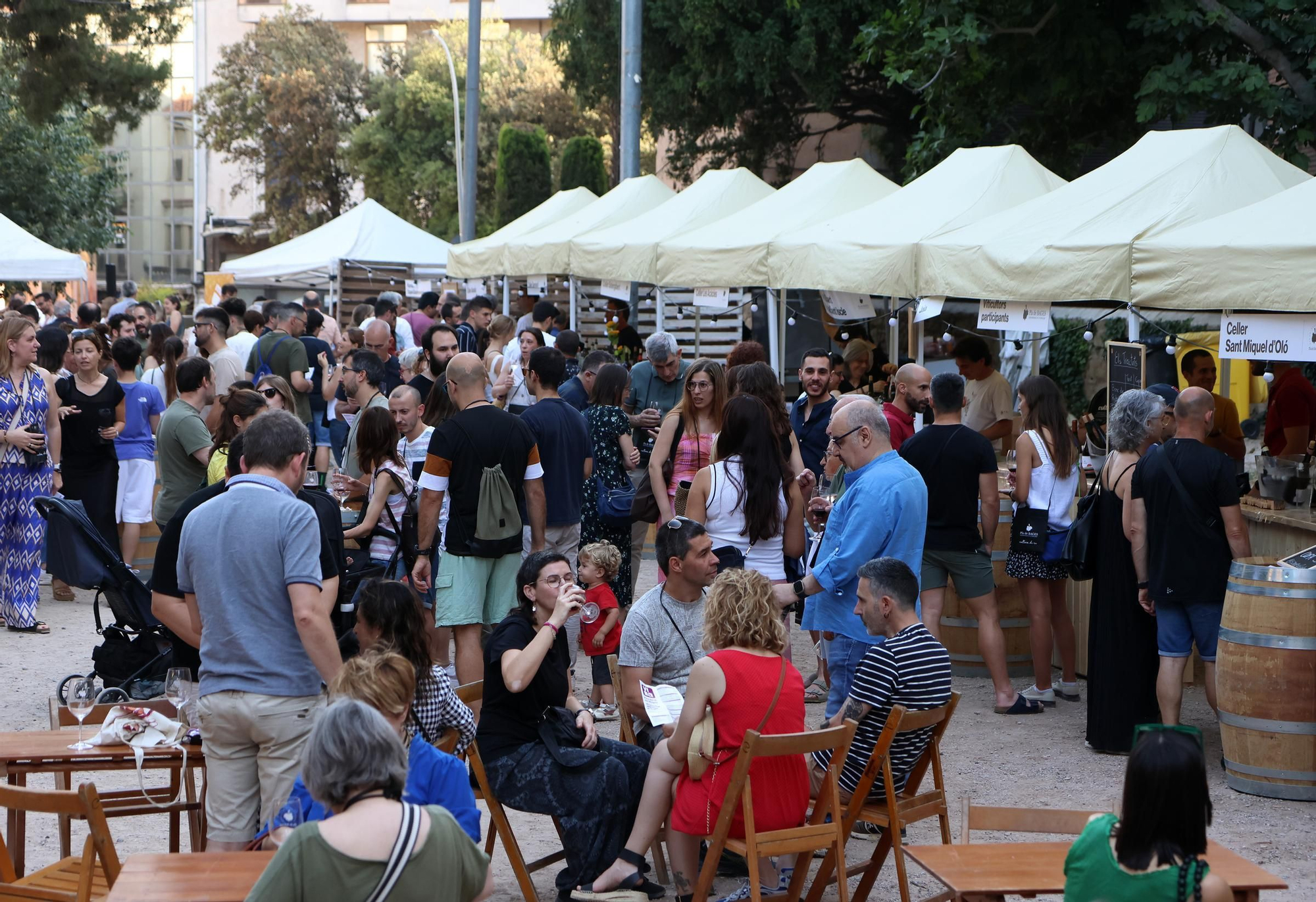 La festa del vi del Bages al pati del Casino durarà afins aquest diumenge