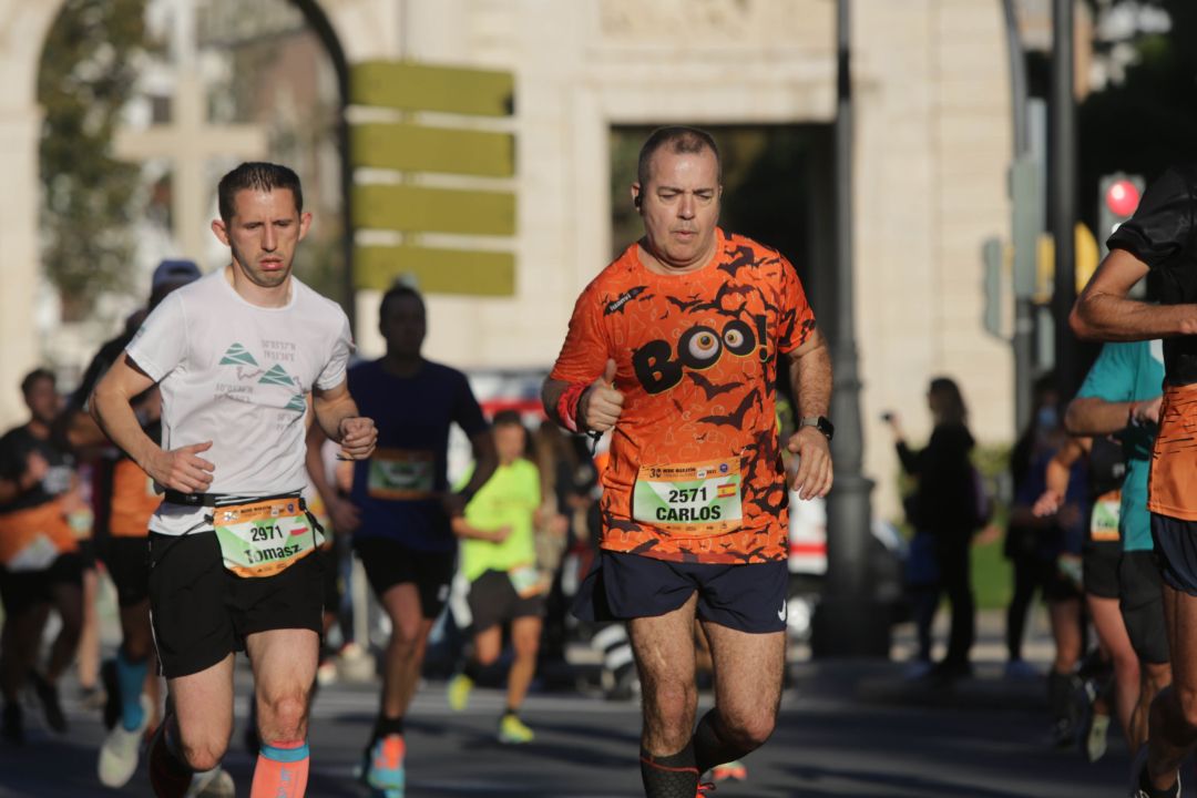 FOTOS | Búscate en el Medio Maratón Valencia 2021