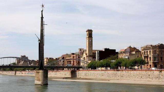 tortosa   monumento franquista