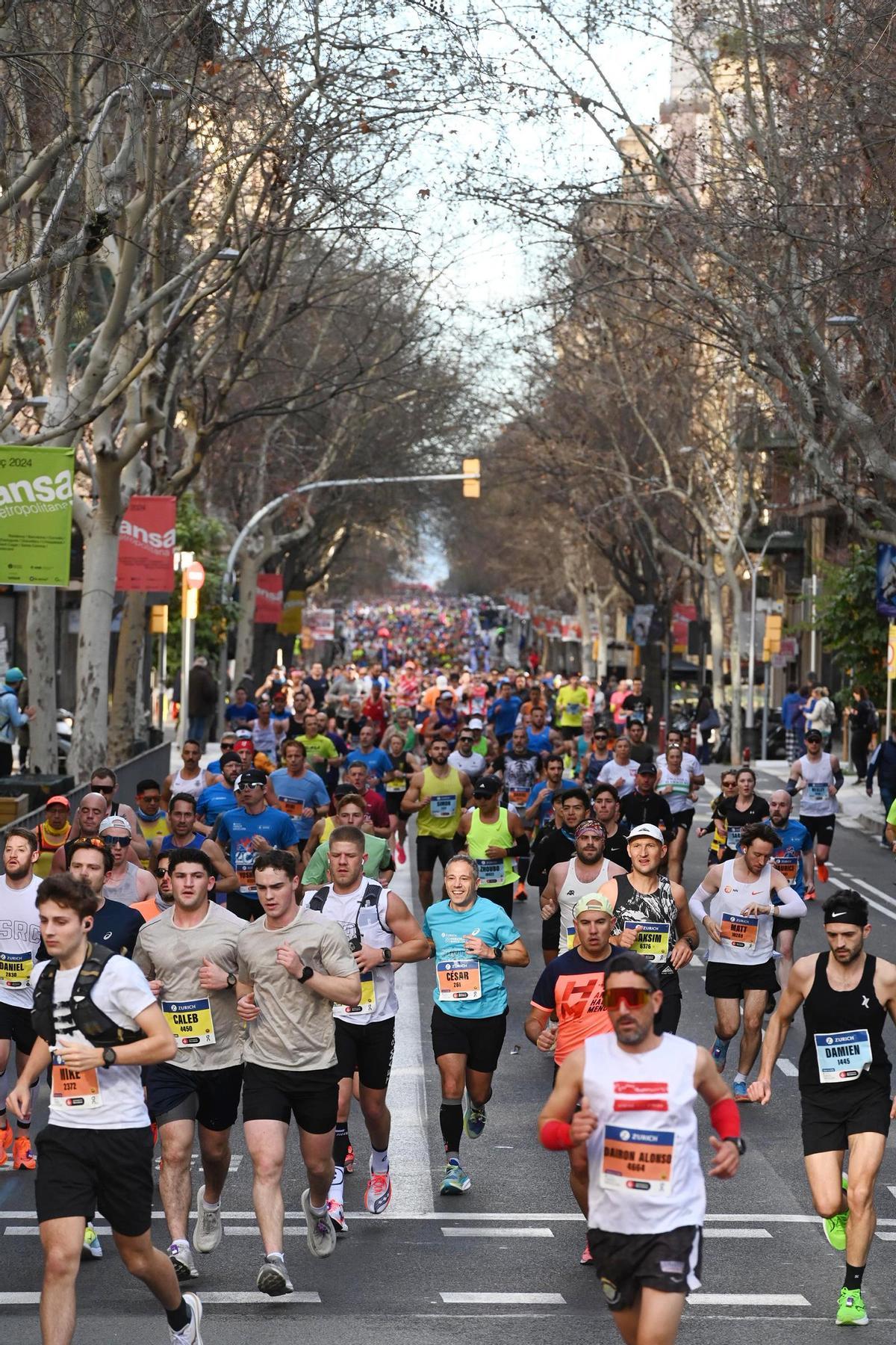 ¿Has participado en la Marató de Barcelona 2024? ¡Búscate en las fotos¡