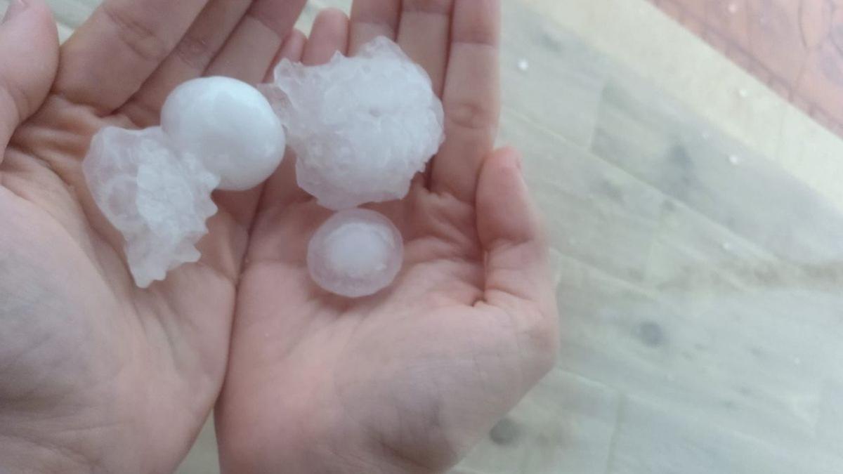 Vídeo: Impresionante granizada caída en el Alto Palancia