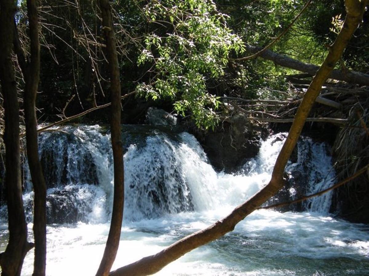 Cascadas del Huéznar en el Parque Natural de Sierra Morena.