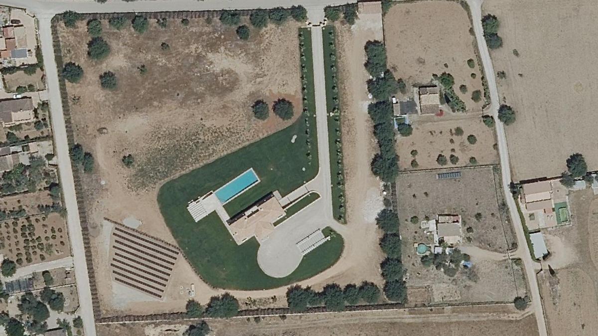 Mapa aéreo de piscinas en Consell. Mapa aéreo de piscinas en Consell.