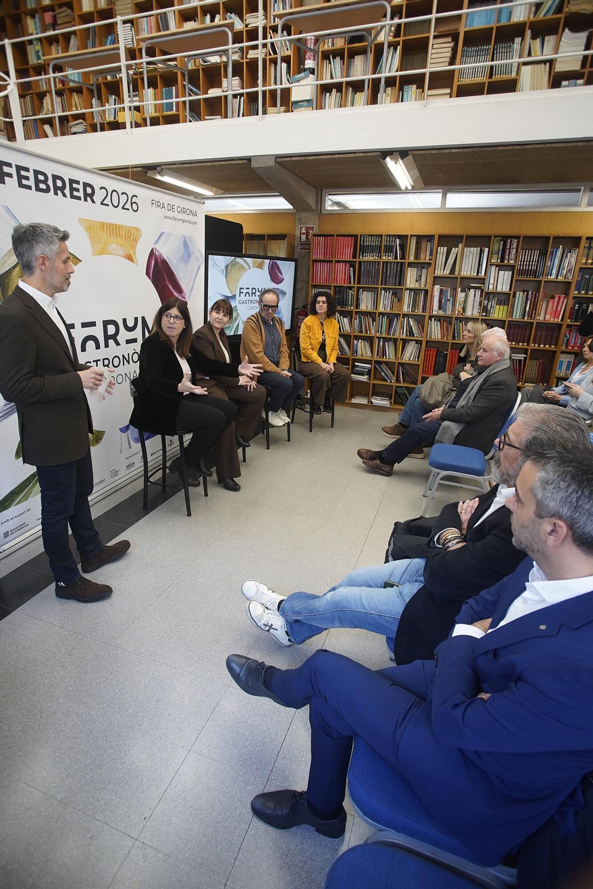 Girona. Escola d'Hostaleria presentació del Fòrum Gastronòmic protagonista l'escudella