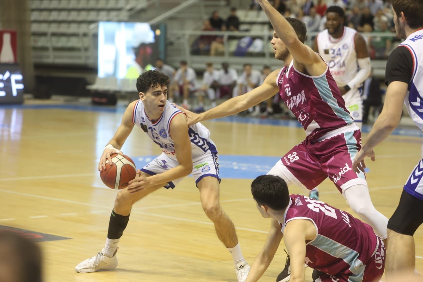 El Lucentum cae ante el Lleida