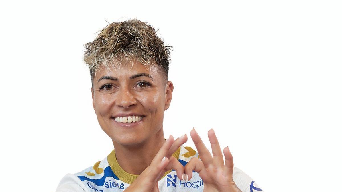 María José Pérez, jugadora de la UD Tenerife Costa Adeje Egatesa.