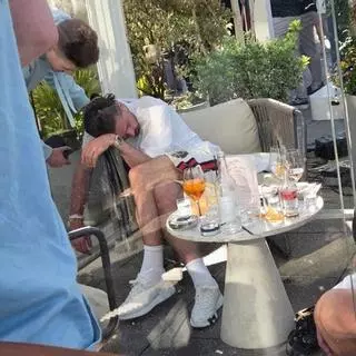 El Everton protege a Grealish tras el aluvión de críticas por su última fiesta en plena recuperación