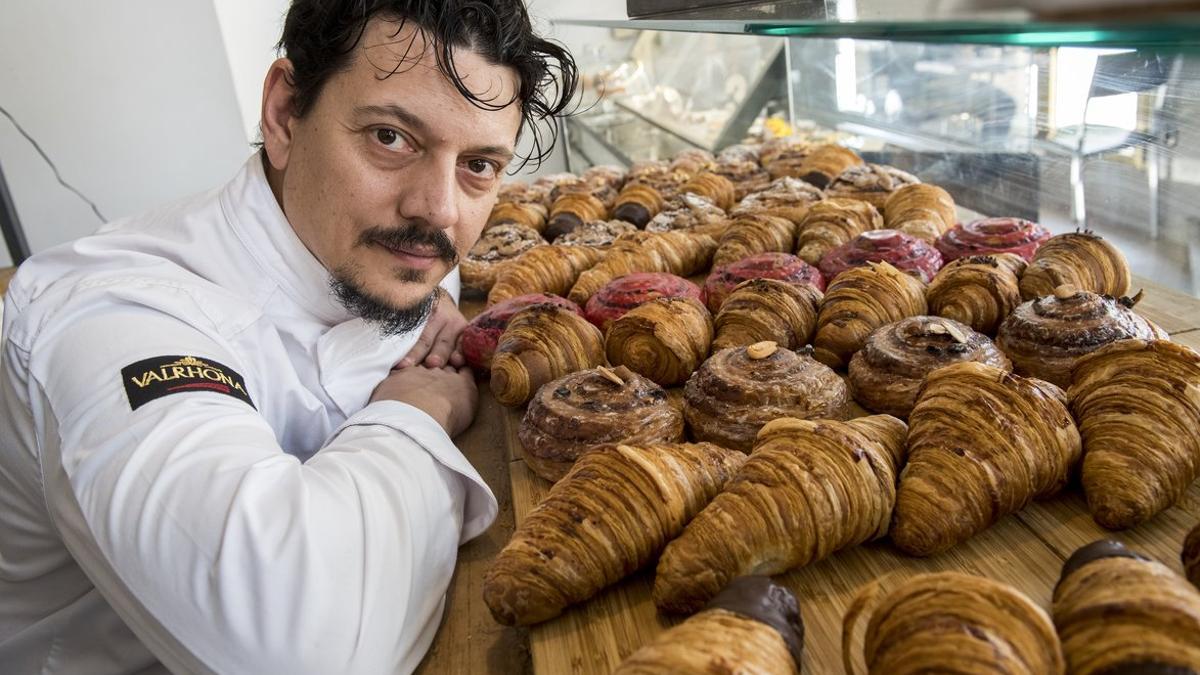 Albert Roca, doble ganador del concurso del mejor cruasán artesano de mantequilla de España