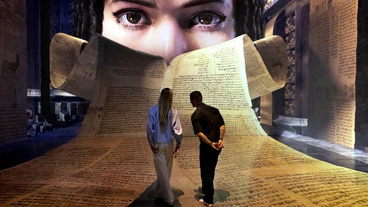 Exposición inmersiva de Cleopatra en Matadero