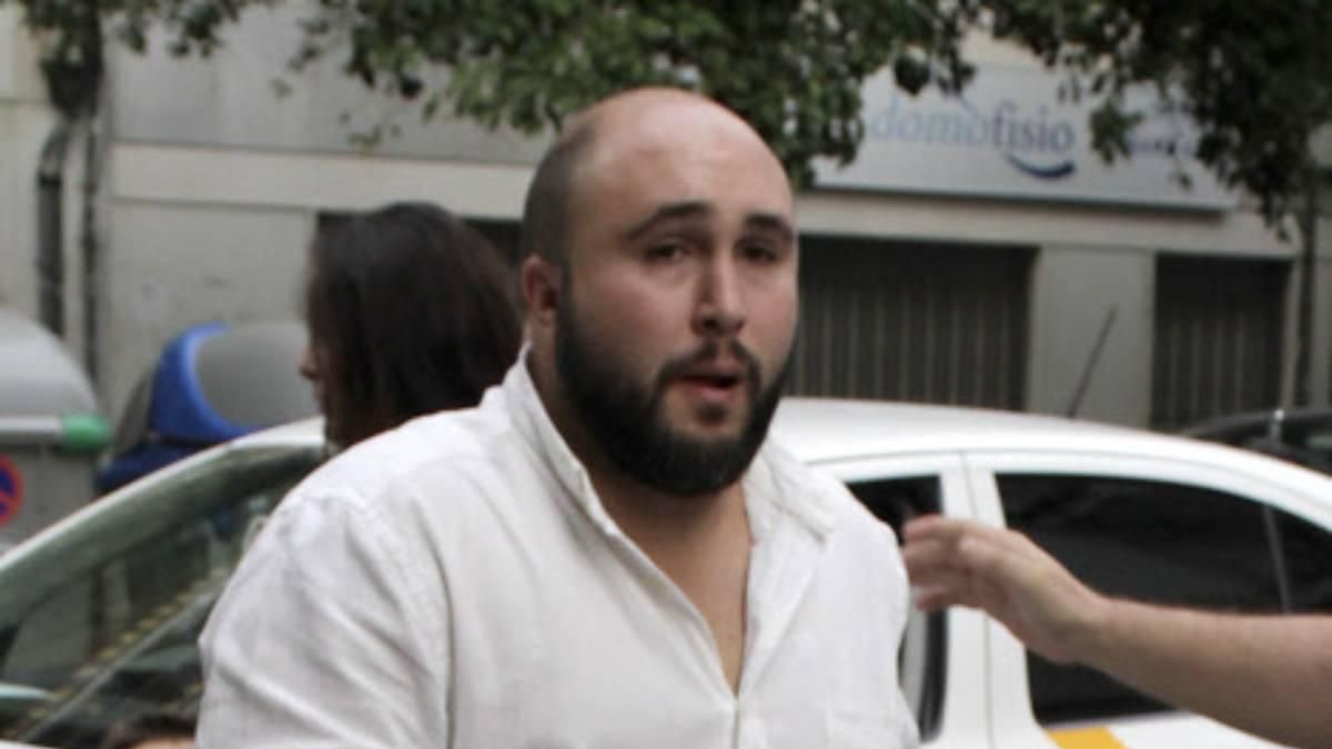 Kiko Rivera habría retirado el estoque de la tumba de su padre en 2019, para arreglarlo