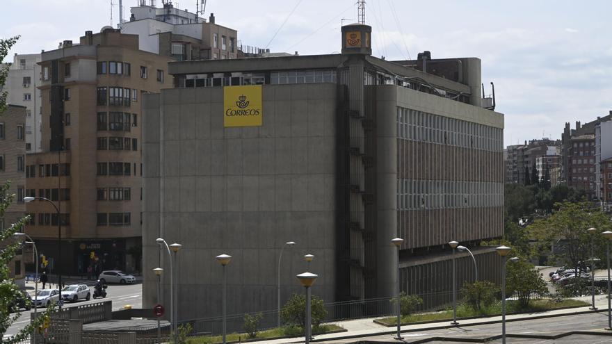 Adif se &#039;desentiende&#039; de la descontaminación de sus suelos en Zaragoza tras la demolición de Correos en el Portillo