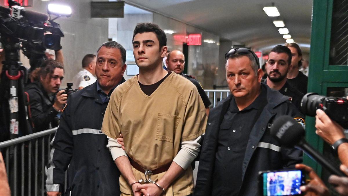 Pospuesto el juicio en Nueva York contra Luigi Mangione tras su recurso por doble enjuiciamiento