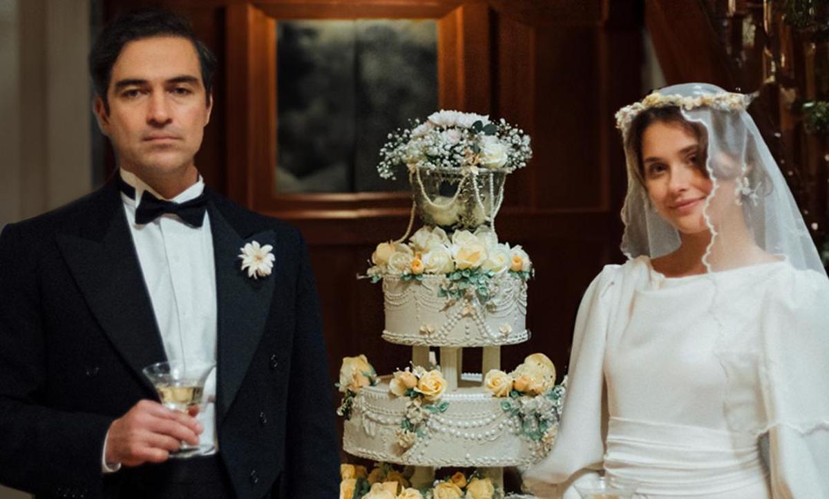 La ilustre autora, Isabel Allende y Eva Longoria (Mujeres desesperadas) son las productoras ejecutivas.