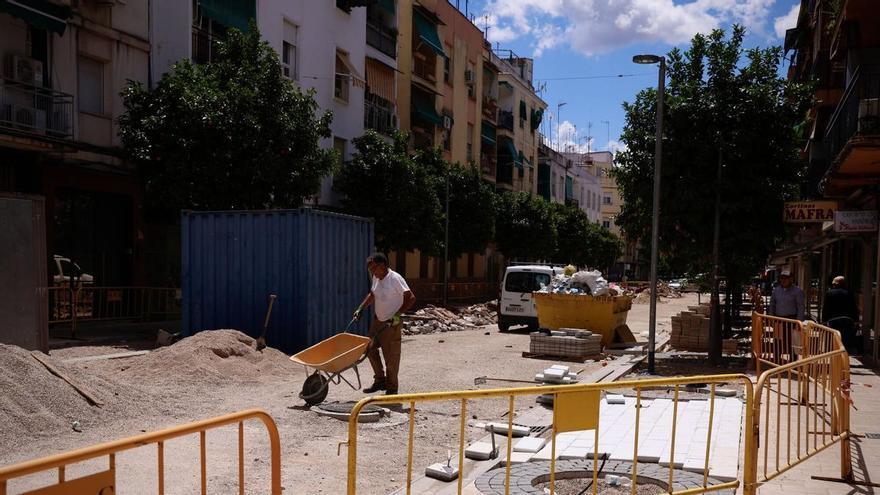 Retomadas las obras para la peatonalización total de la avenida de la Viñuela en Córdoba