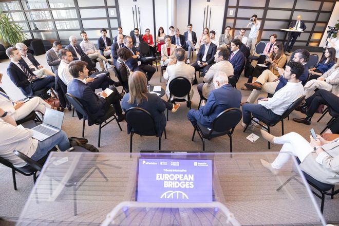 "European Bridges": la tribuna de Prensa Ibérica y EL PERIÓDICO en Bruselas