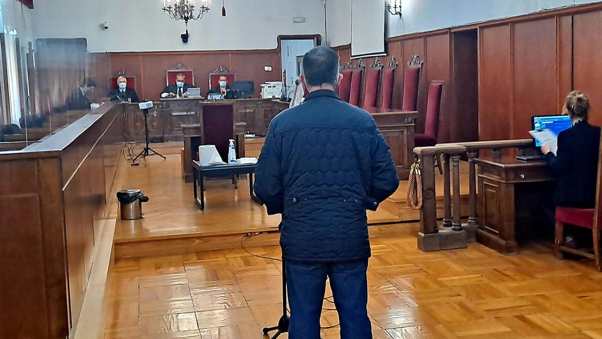 El acusado durante la vista celebrada en la Audiencia Provincial de Badajoz.