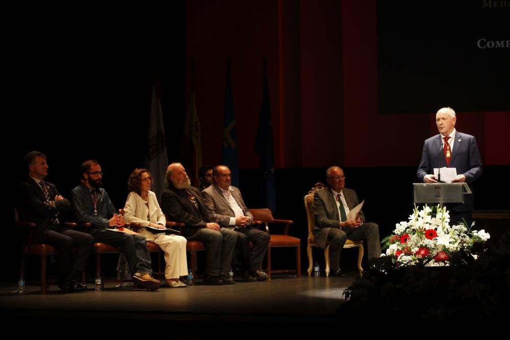 Entrega de medallas y distinciones de Gijón