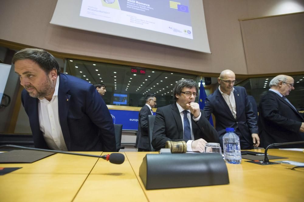 Discurs de Puigdemont, Junqueras i Romeva al Parla