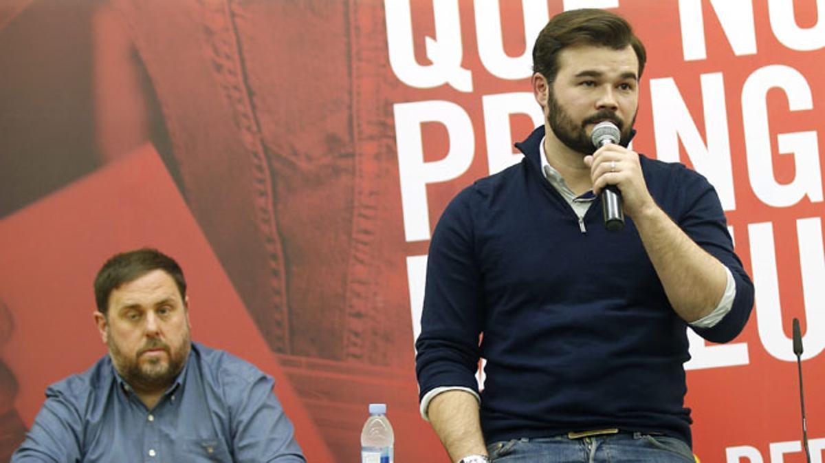 Oriol Junqueras y Gabriel Rufián, en un acto en la Universitat de Barcelona, este miércoles.