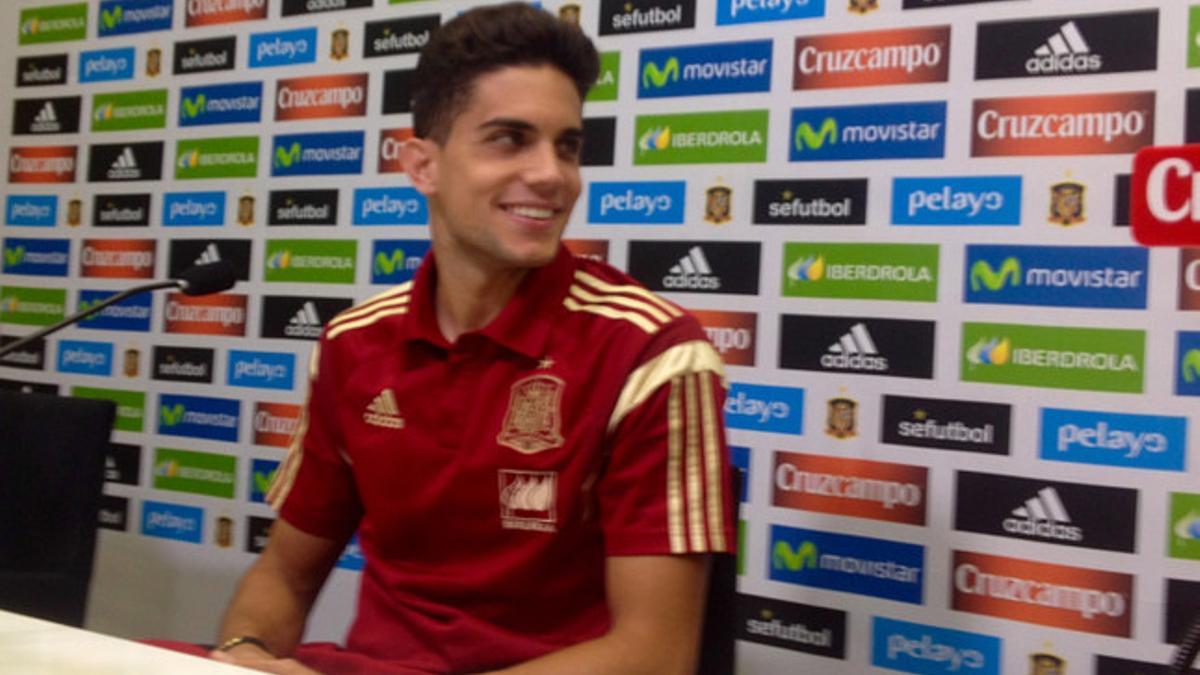 Marc Bartra, en rueda de prensa