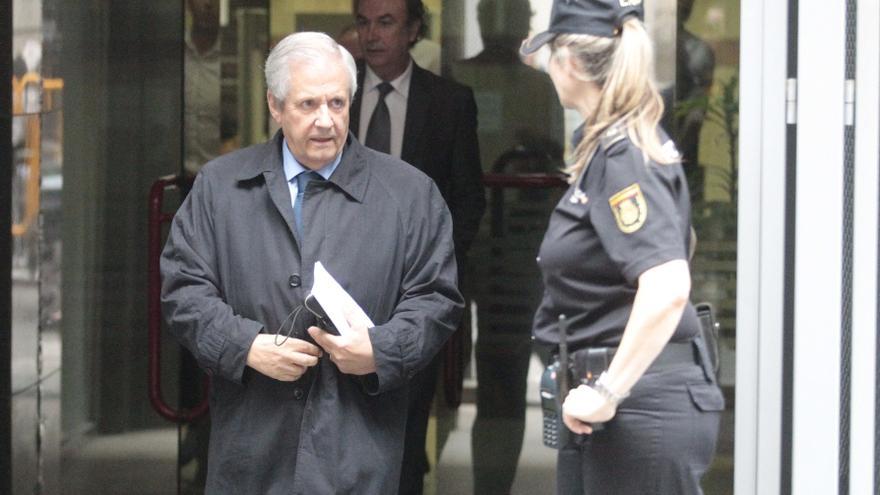 El enlace de Villarejo con la mafia rusa declara a García Castellón que el comisario rastreó en Suiza pagos al abogado de Bárcenas