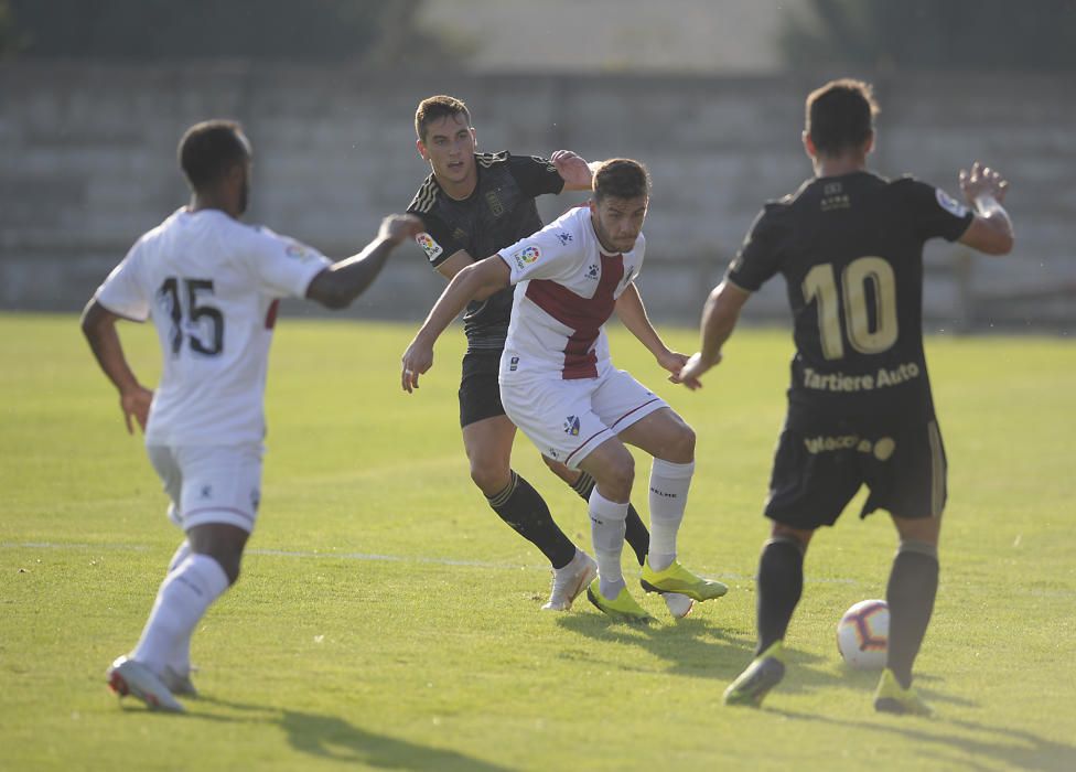 El Real Oviedo se impone 2-1 al SD Huesca